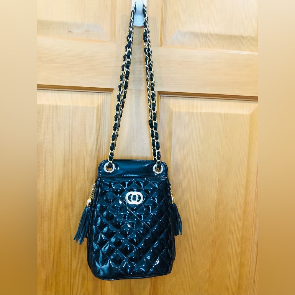 Crossbody purse black
